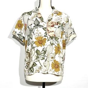 Day of Blossom Womens Vintage Floral Button-Up Collared Shirt - S